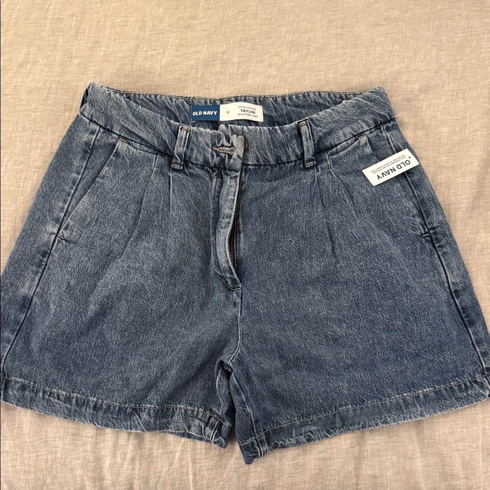 Old Navy Women's Classic Blue Jean Shorts